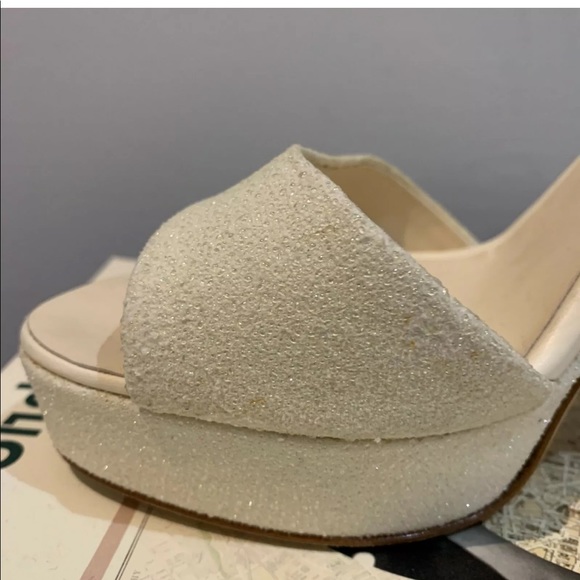 CHANEL 12P Coral Heel Sandals Sz39.5 New with Box - Picture 4 of 12